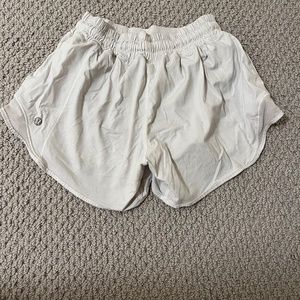 Lululemon white hotty hots